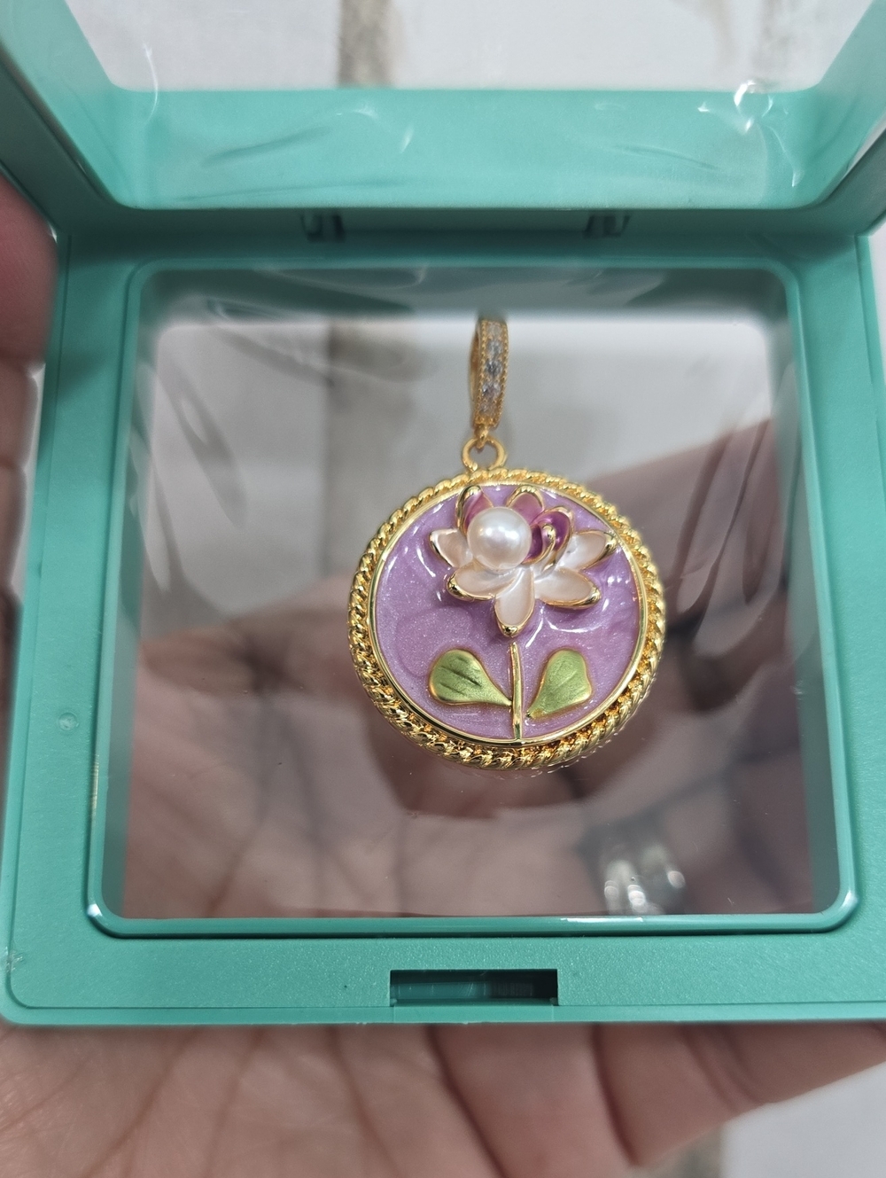 Elegant Gold-Tone Purple Floral Pendant with Pearl Accent